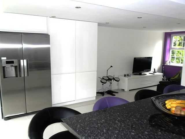 images/kitchens/slider/fitted-kitchen-1-kireth-ai.jpeg
