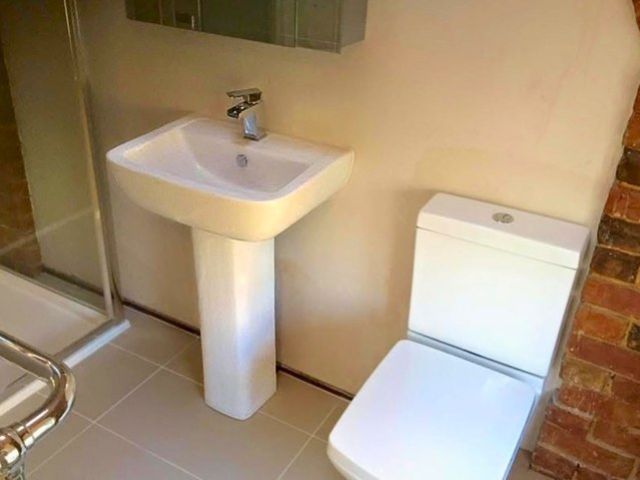 bathroom-installers-13-kireth-ai
