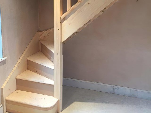 images/carpentry/slider/joinery-work_4-kireth-ai.jpeg